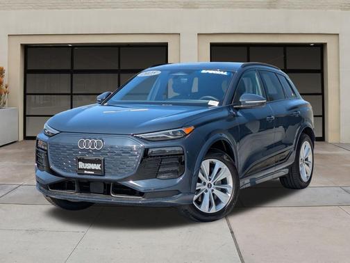 2025 Audi Q6 e-tron Premium