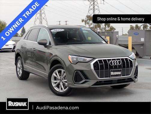 2022 Audi Q3 45 S line Premium