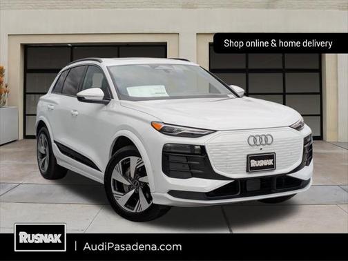 2025 Audi Q6 e-tron Premium quattro