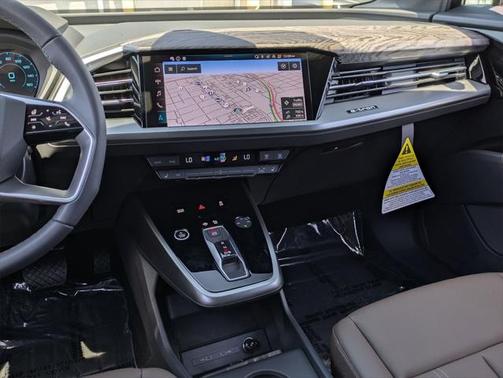 2025 Audi Q4 e-tron Premium Plus 55 quattro