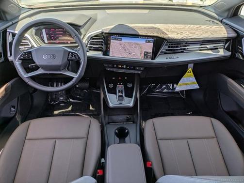 2025 Audi Q4 e-tron Premium Plus 55 quattro