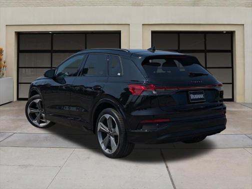 2025 Audi Q4 e-tron Premium Plus 55 quattro
