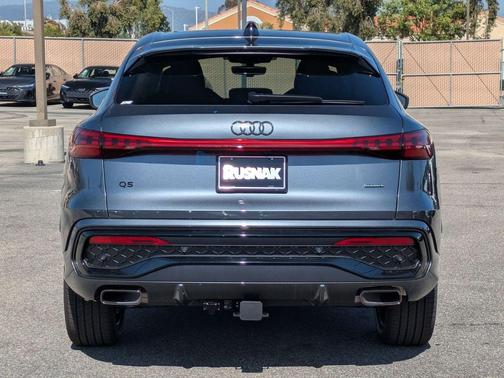 Daytona Gray 2026 Audi Q5 Sportback Premium Plus TFSI quattro S tronic