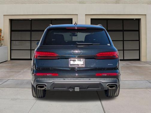 2026 Audi Q7 55 Premium Plus