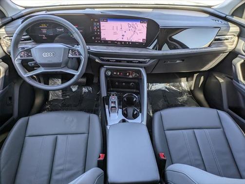 2025 Audi Q5 Premium
