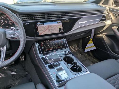 2025 Audi RS Q8 4.0T