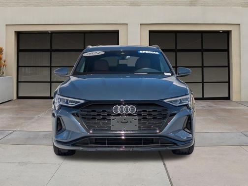 2024 Audi Q8 e-tron Premium