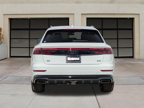 2026 Audi Q8 55 Premium Plus