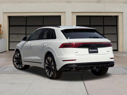 2026 Audi Q8 55 Premium Plus