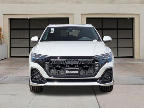 2026 Audi Q8 55 Premium Plus