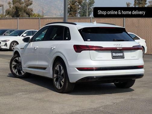 2023 Audi e-tron Premium quattro