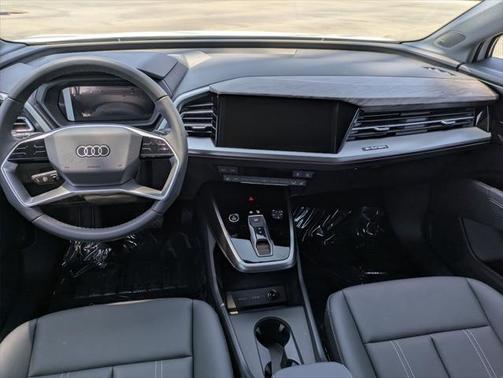 2025 Audi Q4 e-tron Premium Plus 55 quattro