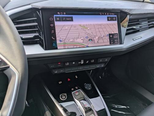 2025 Audi Q4 e-tron Premium Plus 55 quattro