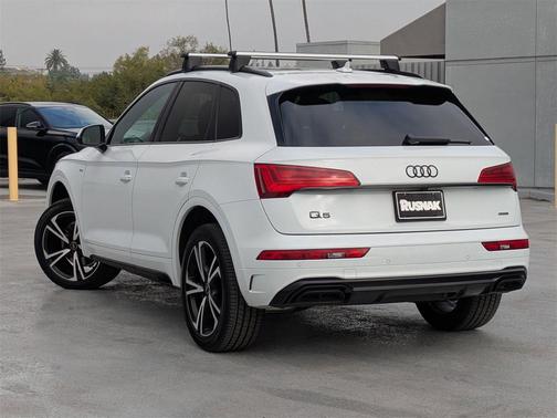 2025 Audi Q5 45 S line Premium Plus
