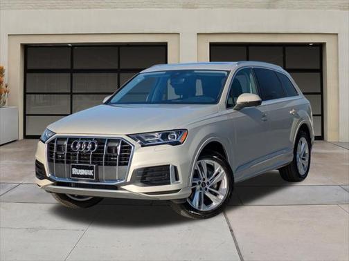 2024 Audi Q7 45 Premium