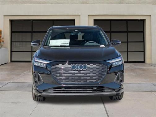 2025 Audi Q4 e-tron Premium Plus 55 quattro