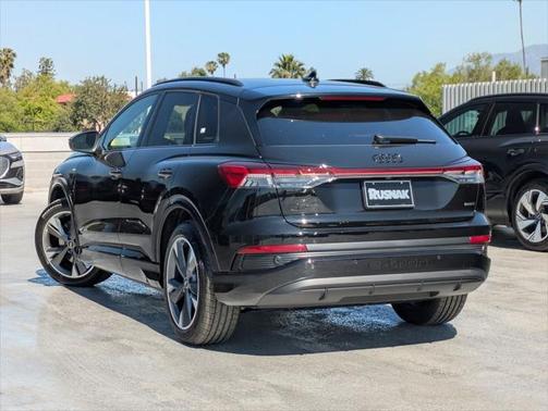 2025 Audi Q4 e-tron Premium Plus 55 quattro
