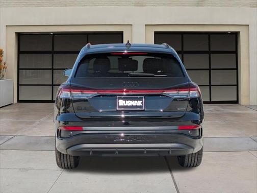 2025 Audi Q4 e-tron Premium Plus 55 quattro