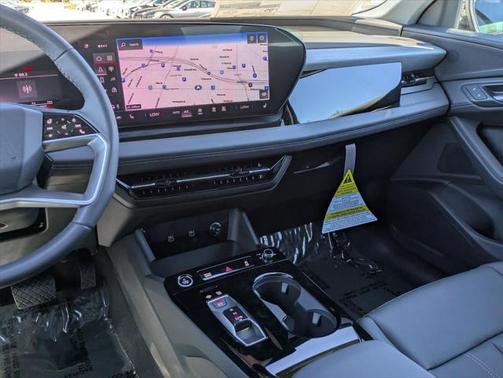 2025 Audi Q6 e-tron Premium quattro