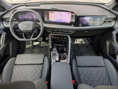 Tambora Gray Metallic 2026 Audi SQ5 3.0T Premium Plus
