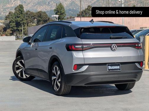 2023 Volkswagen ID.4 Pro