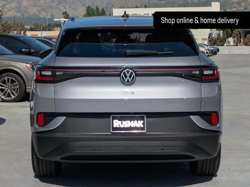 2023 Volkswagen ID.4 Pro