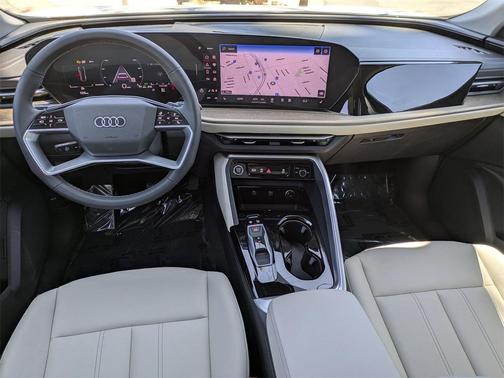 2025 Audi Q5 Premium