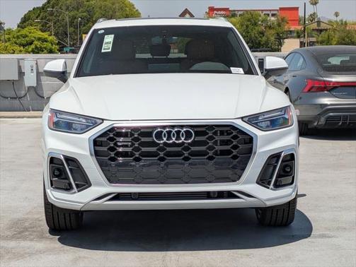 2025 Audi Q5 55 S line Premium Plus