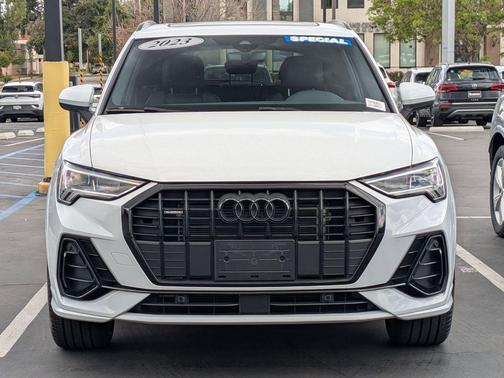 Glacier White Metallic 2023 Audi Q3 Premium 45 TFSI S line quattro Tiptronic
