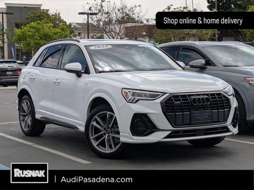 Glacier White Metallic 2023 Audi Q3 Premium 45 TFSI S line quattro Tiptronic