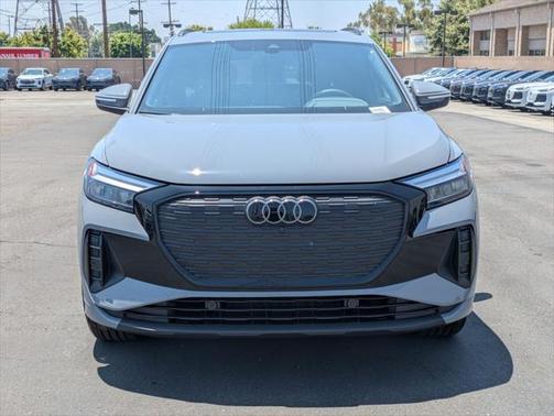 2025 Audi Q4 e-tron Premium 45 RWD