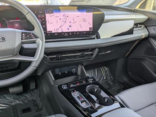 2025 Audi Q6 e-tron Premium quattro
