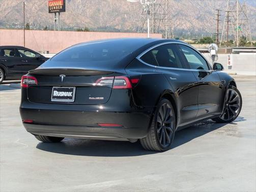 2020 Tesla Model 3 Performance