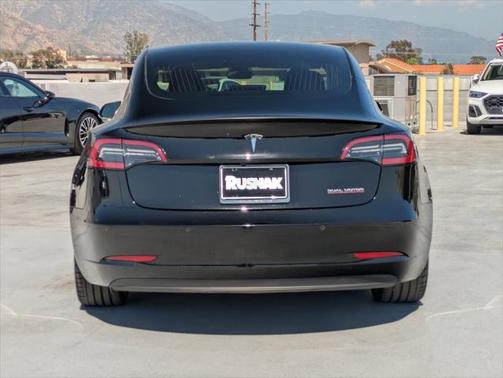 2020 Tesla Model 3 Performance