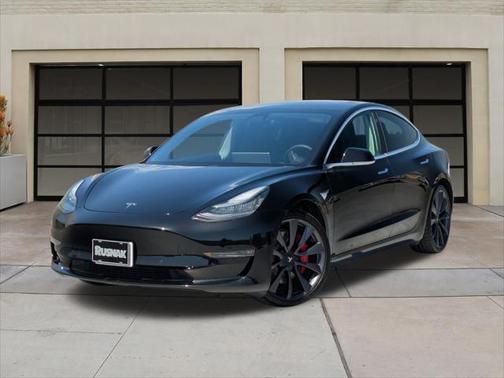 2020 Tesla Model 3 Performance