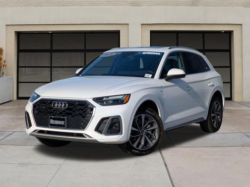 2023 Audi Q5 45 S line Premium Plus