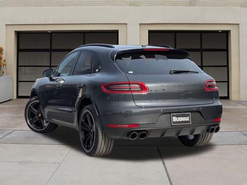 2018 Porsche Macan Base