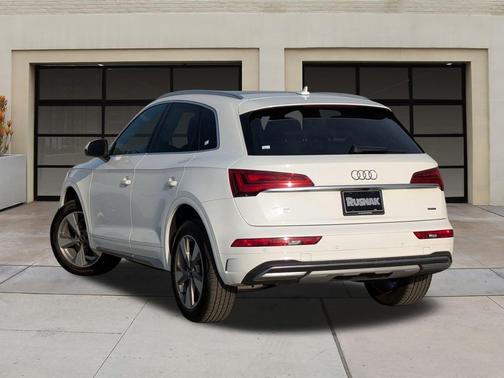 2023 Audi Q5 40 Premium