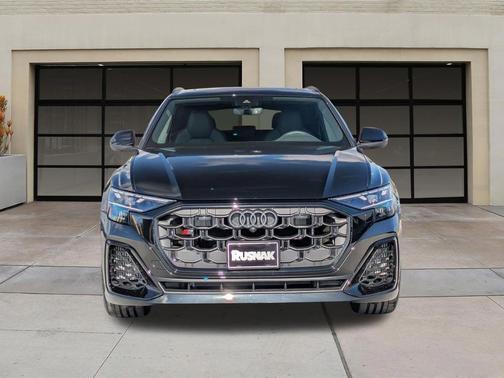 Mythos Black Metallic 2026 Audi SQ8 4.0T Premium Plus