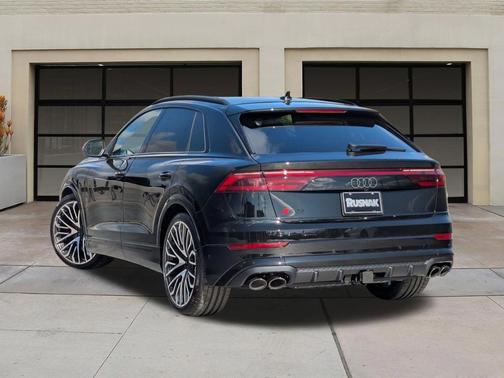 Mythos Black Metallic 2026 Audi SQ8 4.0T Premium Plus