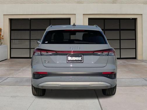 2023 Audi Q4 e-tron Premium Plus 40 RWD