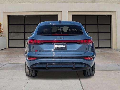 Plasma Blue Metallic 2027 Audi SQ6 e-tron Sportback Premium Plus