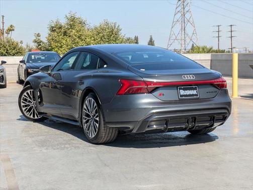 2025 Audi S e-tron GT Premium Plus