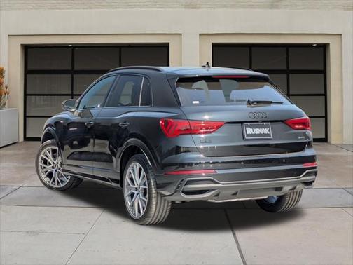 2025 Audi Q3 45 S line Premium Plus