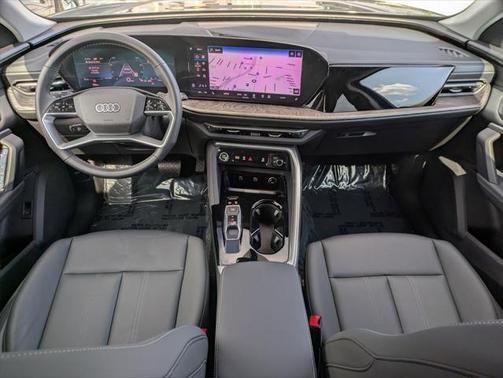 2025 Audi Q5 Premium