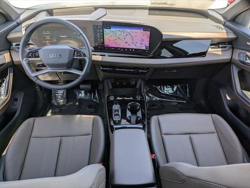 2025 Audi Q6 e-tron Premium Plus quattro