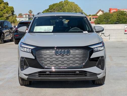 2025 Audi Q4 e-tron Premium 45 quattro