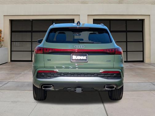 2025 Audi Q5 Premium Plus