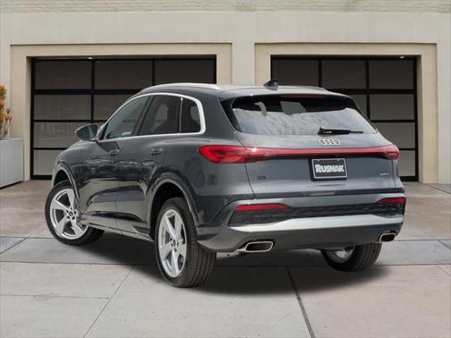 2025 Audi Q5 Premium Plus