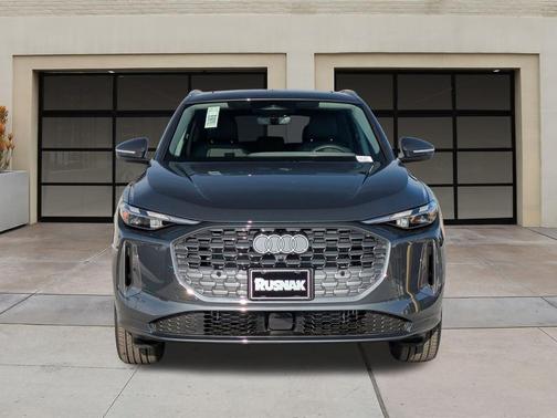 2025 Audi Q5 Premium TFSI quattro S tronic